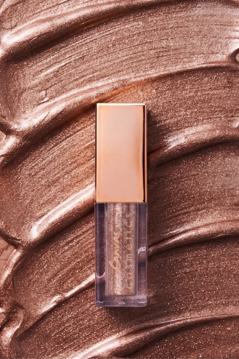 Gold Liquid Glitter Eyeshadow - Image 3
